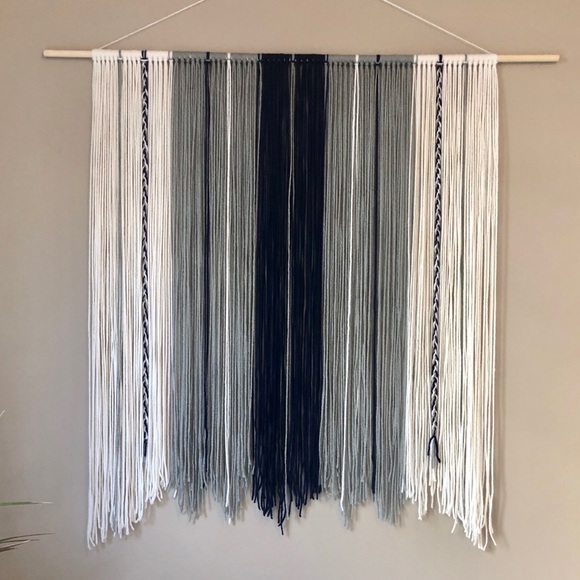 LARGE Bohemian Yarn Wall Hanging 40”x36” - Picture 3 of 7